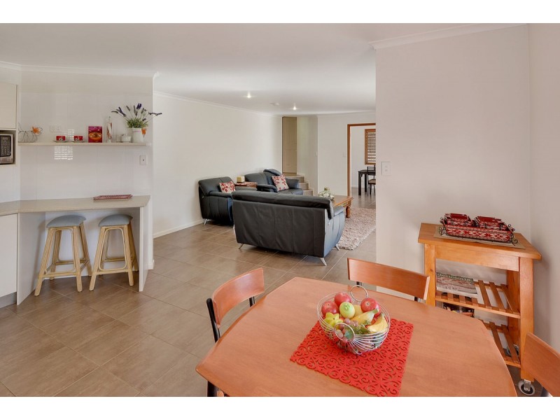 12 Meadow Road, Maleny QLD 4552