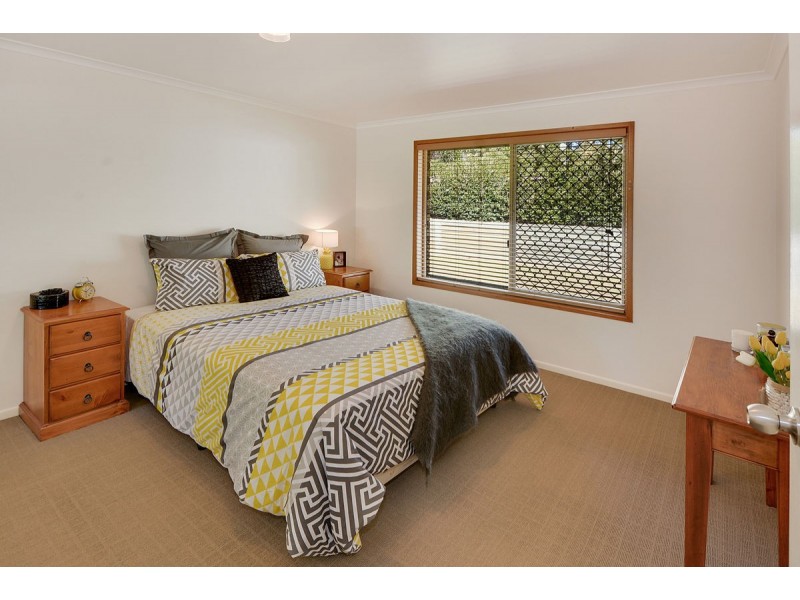 12 Meadow Road, Maleny QLD 4552