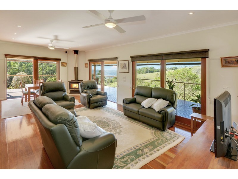 56 Rosella Road, Maleny QLD 4552