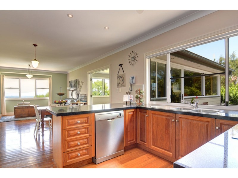 42 McCarthy Shute Road, Maleny QLD 4552