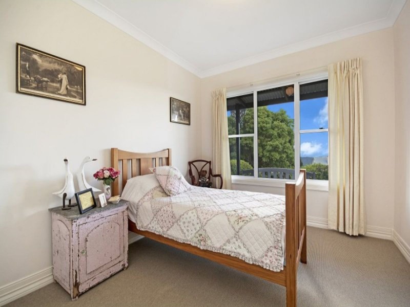 42 McCarthy Shute Road, Maleny QLD 4552