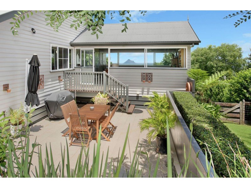 42 McCarthy Shute Road, Maleny QLD 4552