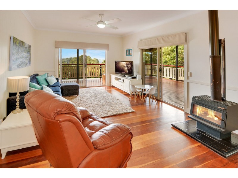 13 Oxenham Lane, Maleny QLD 4552