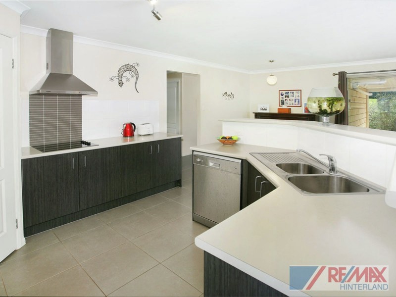 19 Macaranga Street, Maleny QLD 4552