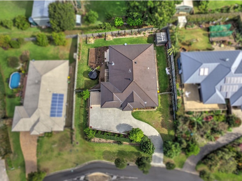 61 Water Gum Cres, Maleny QLD 4552