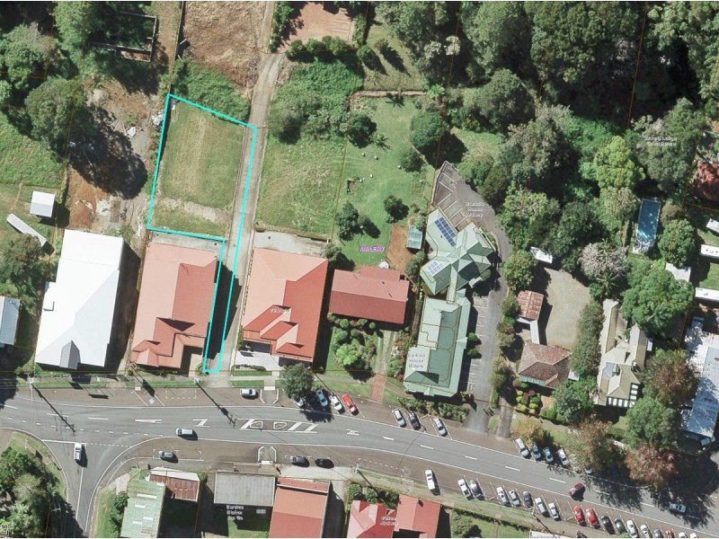 72A Maple Street, Maleny QLD 4552