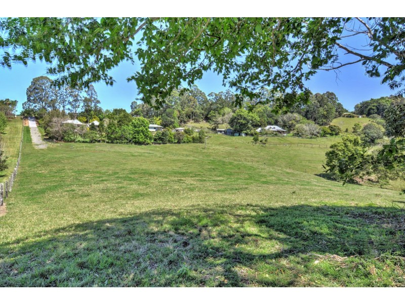 101A Obi Vale, Maleny QLD 4552