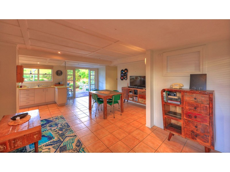 21 Centenary Drive, Maleny QLD 4552