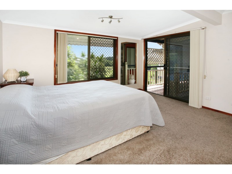 49 Bunya Street, Maleny QLD 4552