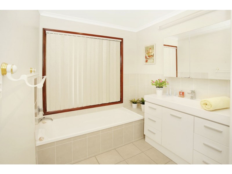 49 Bunya Street, Maleny QLD 4552