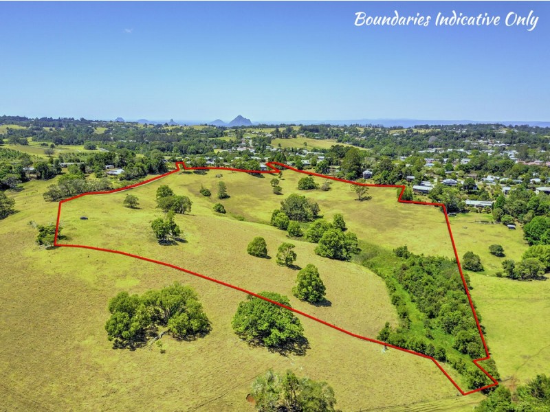 17 North Maleny Road, Maleny QLD 4552