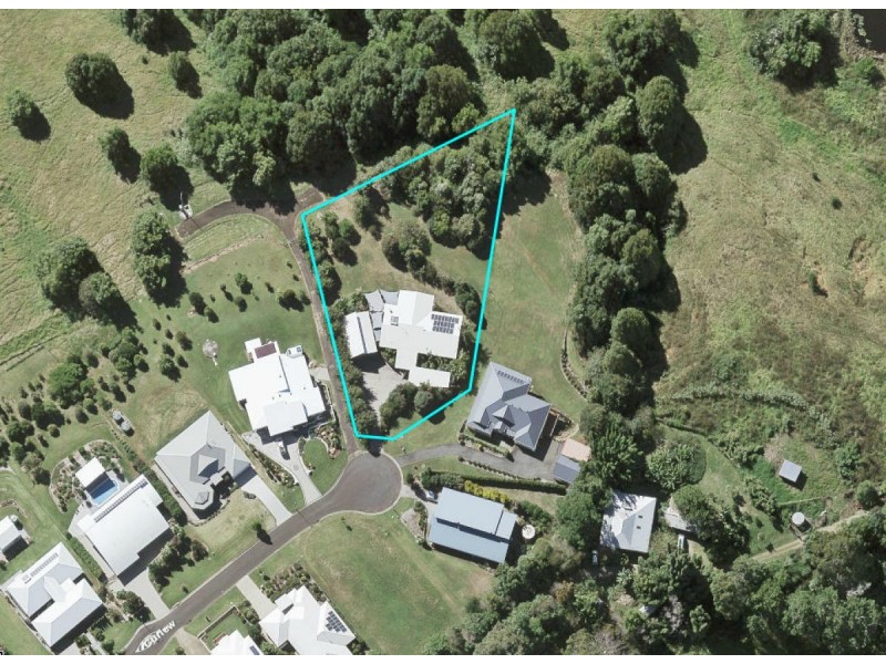 23 Curlew Court, Maleny QLD 4552