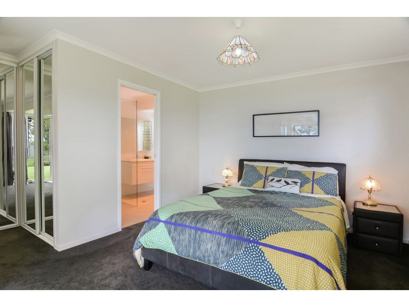 25 Agnew Road, Mount Mellum QLD 4550