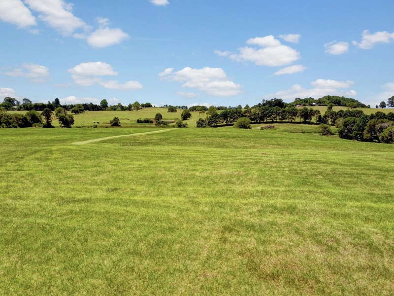418 Maleny Kenilworth Road, Witta QLD 4552
