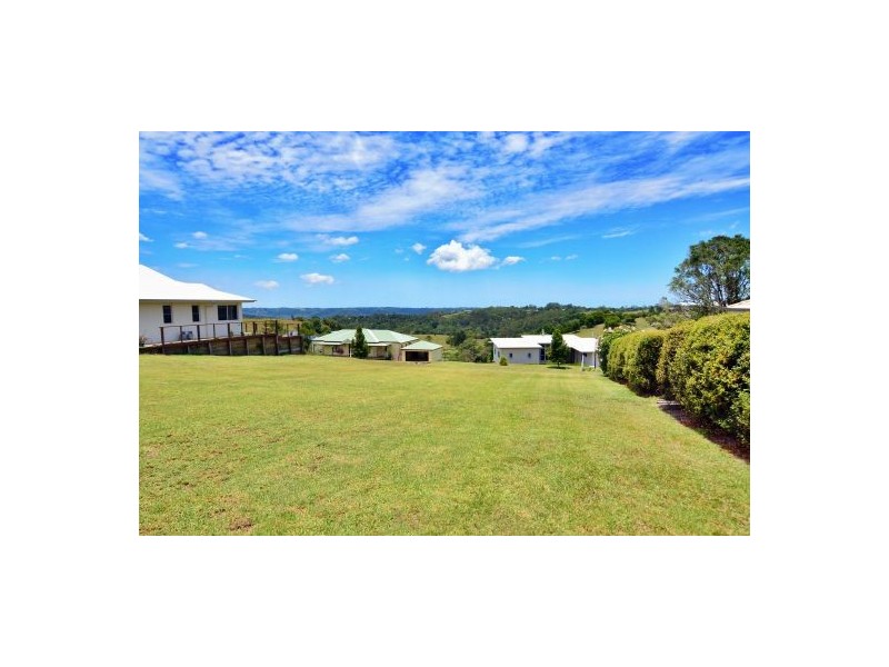 22 Lorikeet Lane, Maleny QLD 4552