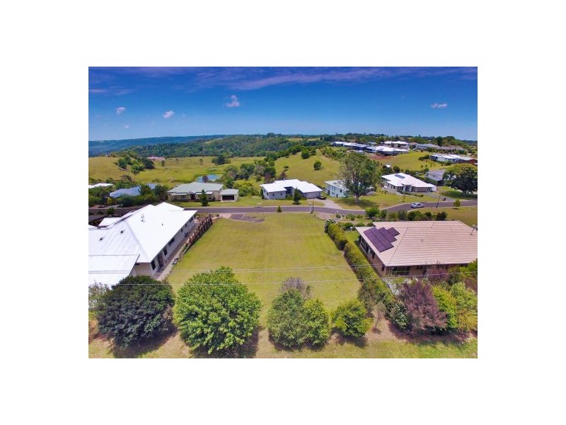 22 Lorikeet Lane, Maleny QLD 4552
