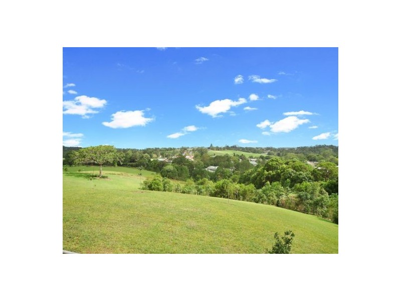 12 Greenhills Esplanade, Maleny QLD 4552