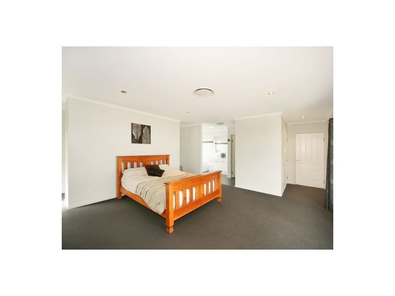 12 Greenhills Esplanade, Maleny QLD 4552
