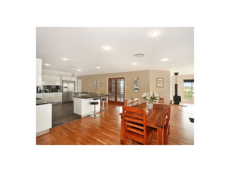 12 Greenhills Esplanade, Maleny QLD 4552