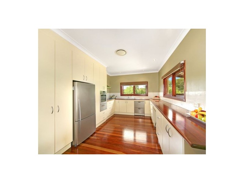 42 Treehaven Way, Maleny QLD 4552