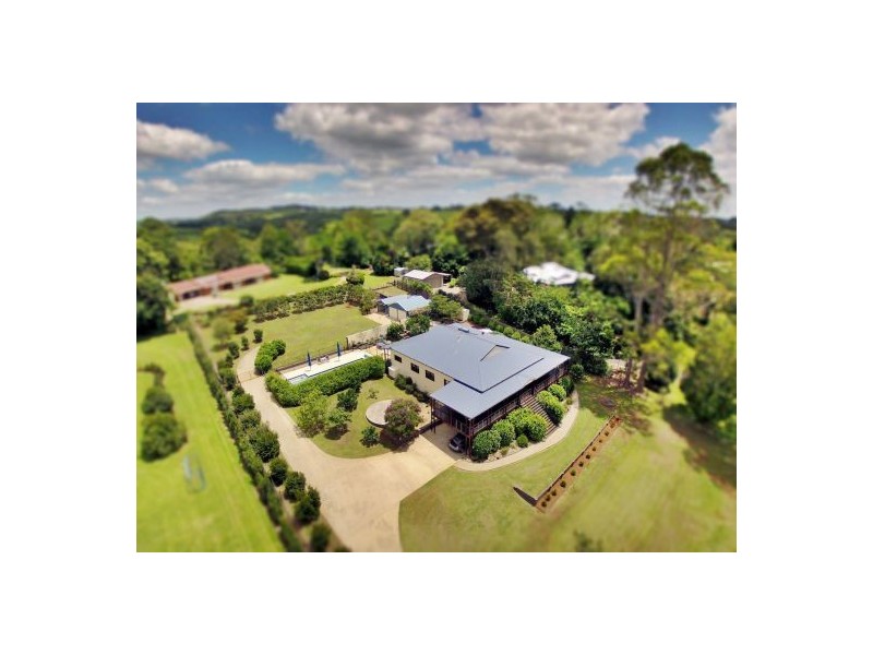 42 Treehaven Way, Maleny QLD 4552