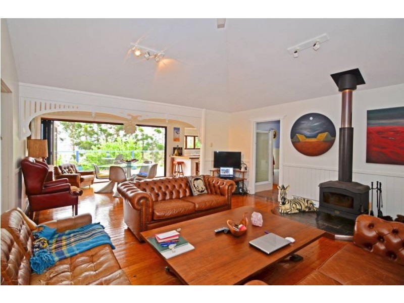 203 Schultz Road, Maleny QLD 4552