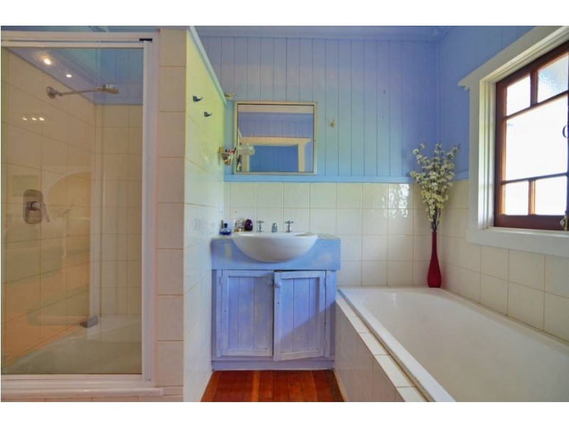 203 Schultz Road, Maleny QLD 4552