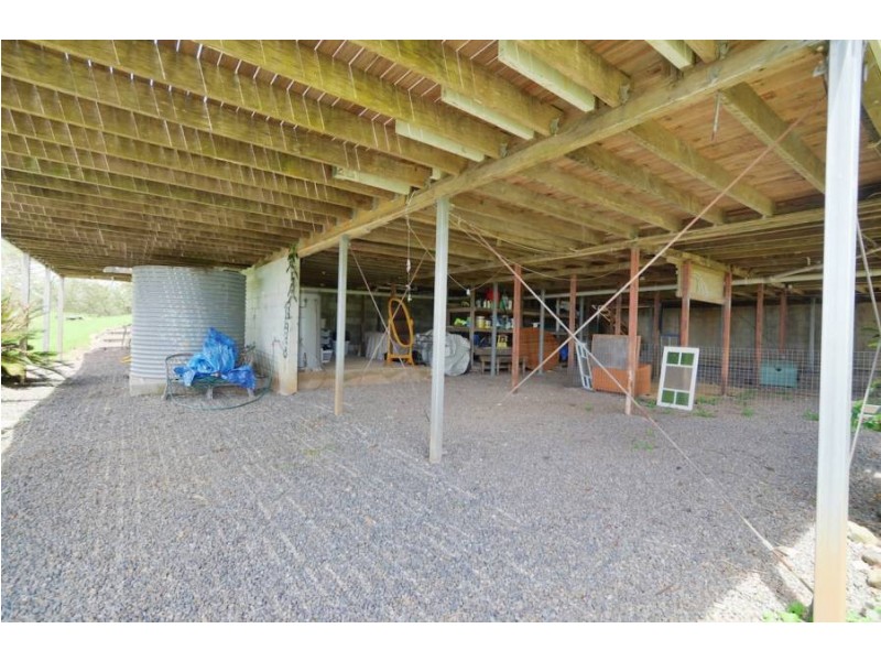 203 Schultz Road, Maleny QLD 4552