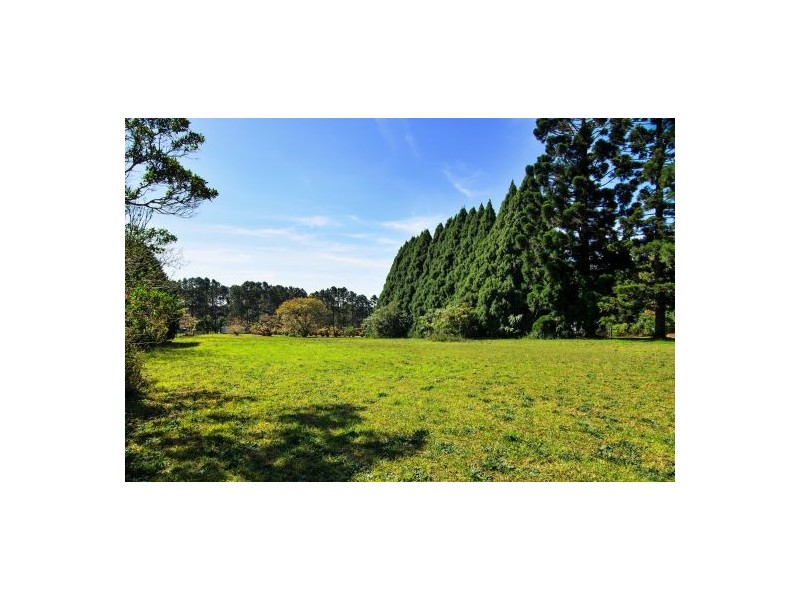 214 Mountain View Road, Maleny QLD 4552