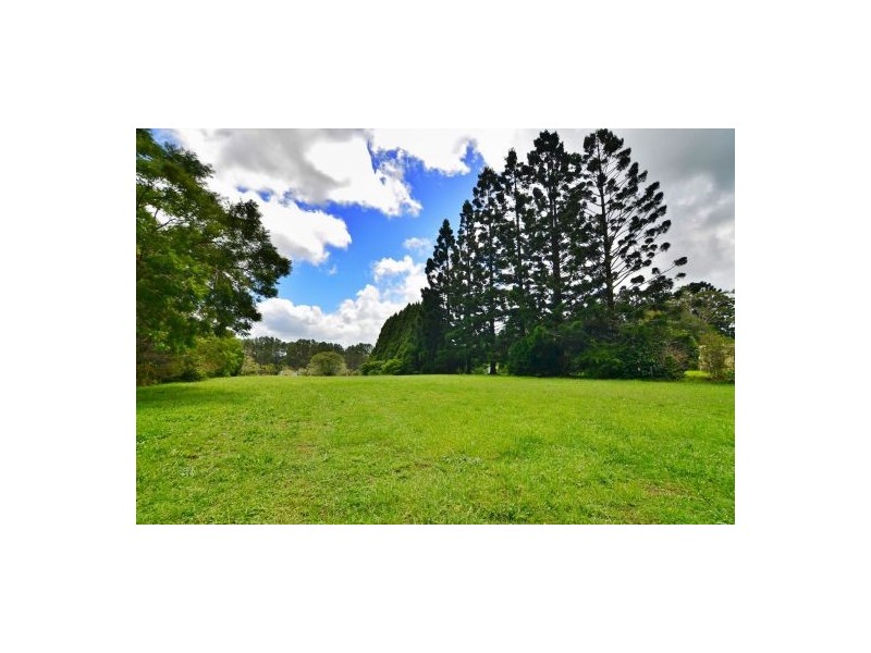 214 Mountain View Road, Maleny QLD 4552