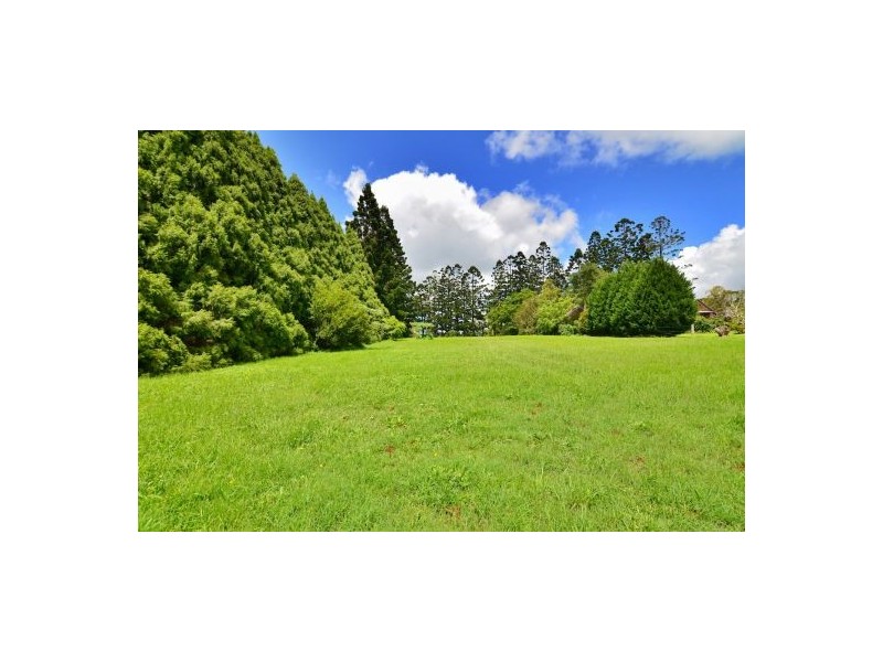 214 Mountain View Road, Maleny QLD 4552
