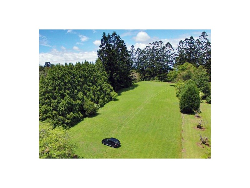 214 Mountain View Road, Maleny QLD 4552