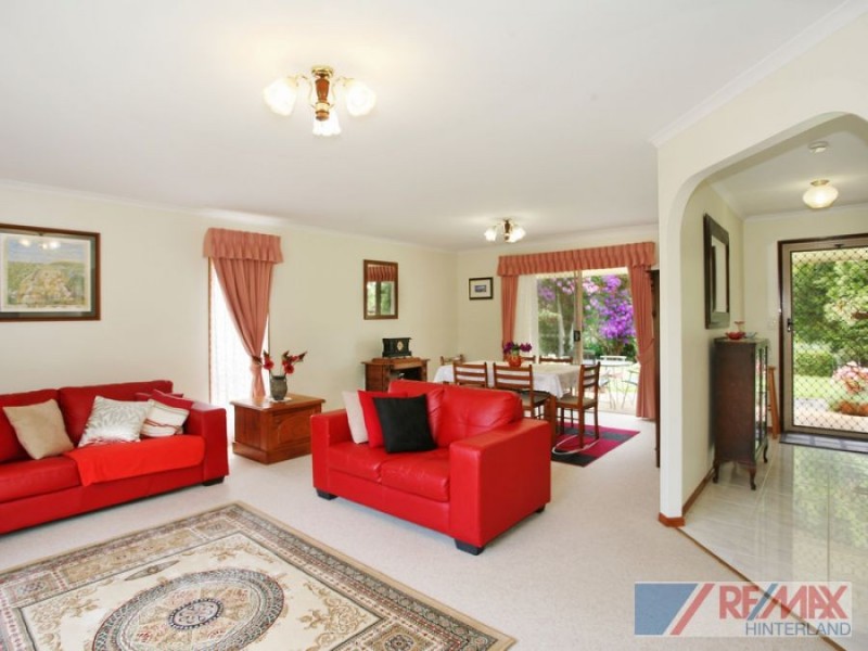 3 Currawong Drive, Maleny QLD 4552