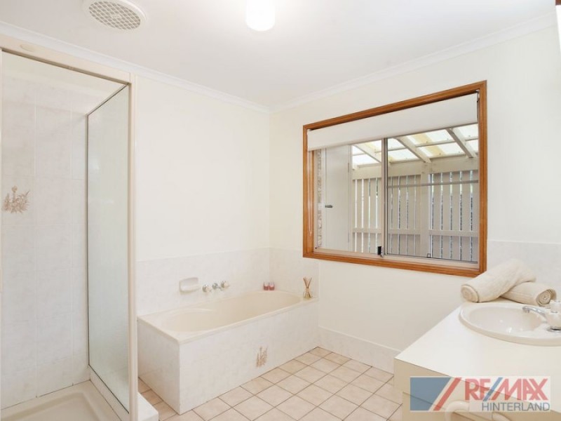 3 Currawong Drive, Maleny QLD 4552