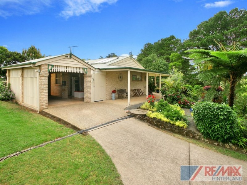 3 Currawong Drive, Maleny QLD 4552