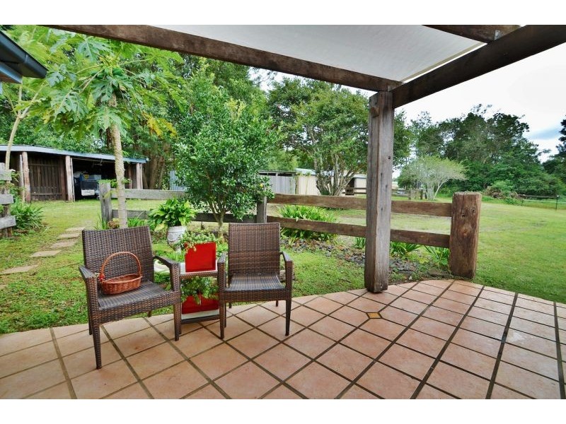 16 Bryce Lane, Maleny QLD 4552