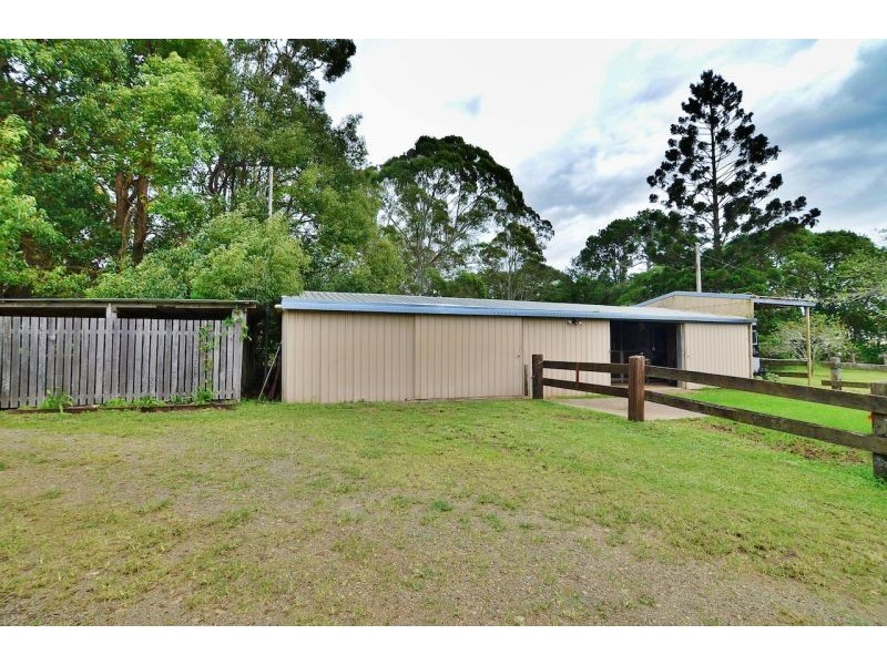 16 Bryce Lane, Maleny QLD 4552