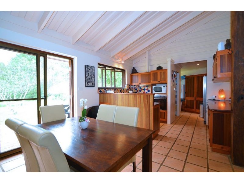 577 Mountain View Road, Maleny QLD 4552