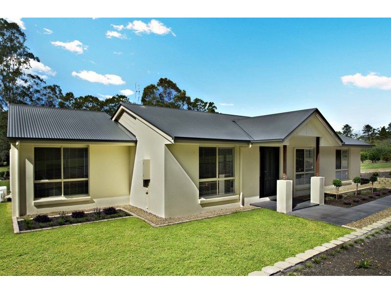 1 Hillfoot Lane, Montville QLD 4560