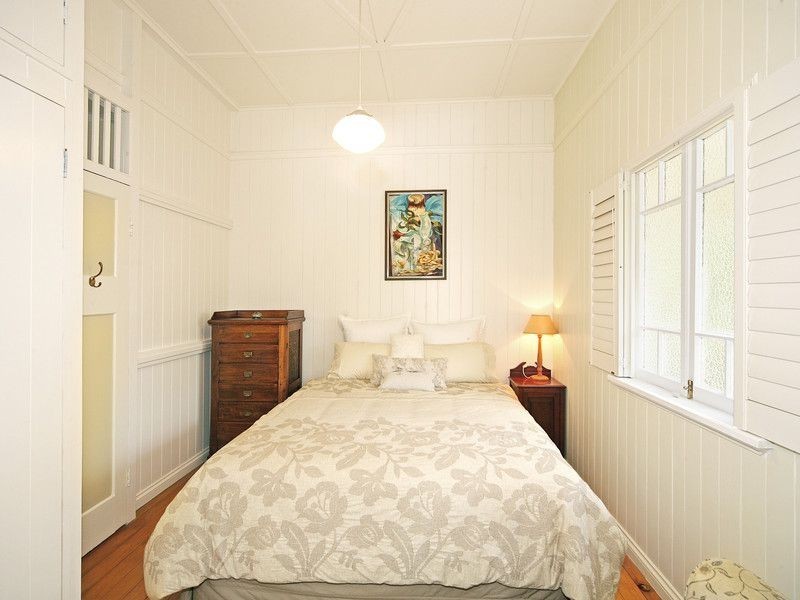 72a Maple Street, Maleny QLD 4552