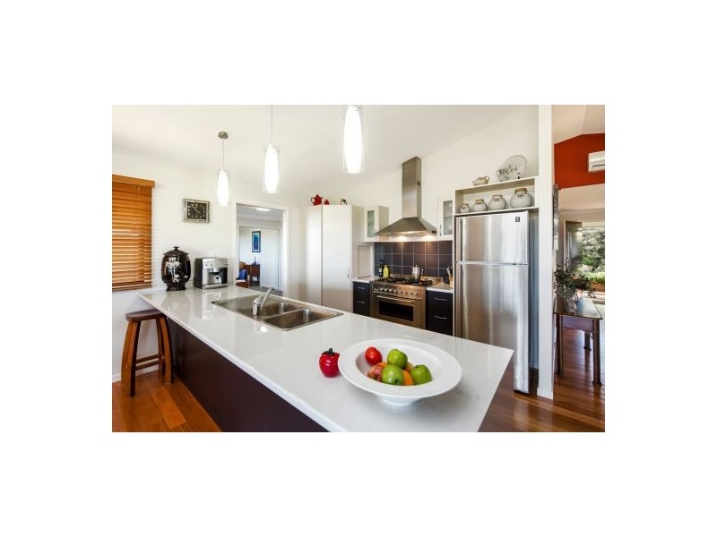 16 Cloudwalk Drive, Maleny QLD 4552