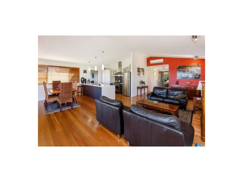 16 Cloudwalk Drive, Maleny QLD 4552