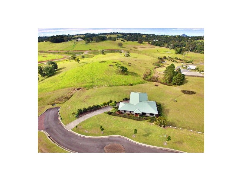 16 Cloudwalk Drive, Maleny QLD 4552