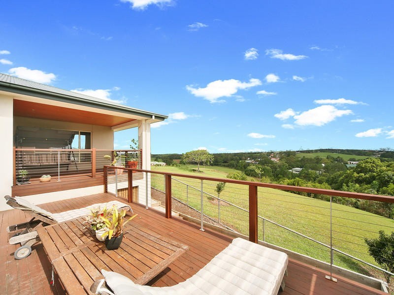 12 Greenhills Esplanade, Maleny QLD 4552