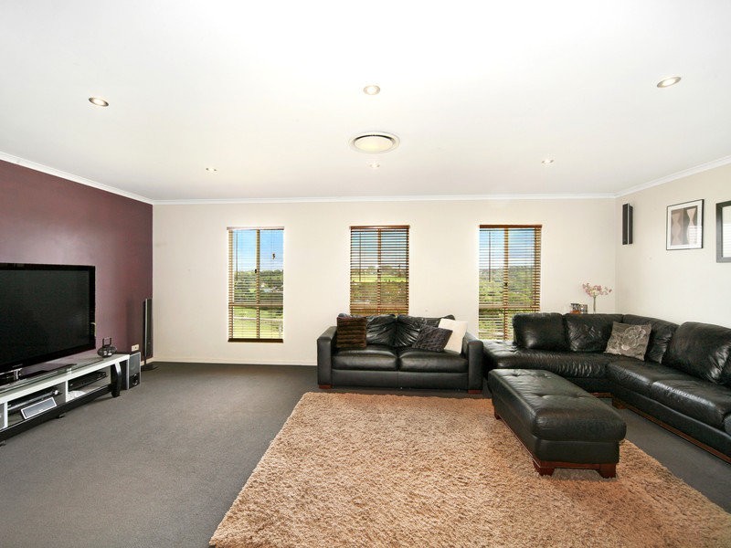 12 Greenhills Esplanade, Maleny QLD 4552