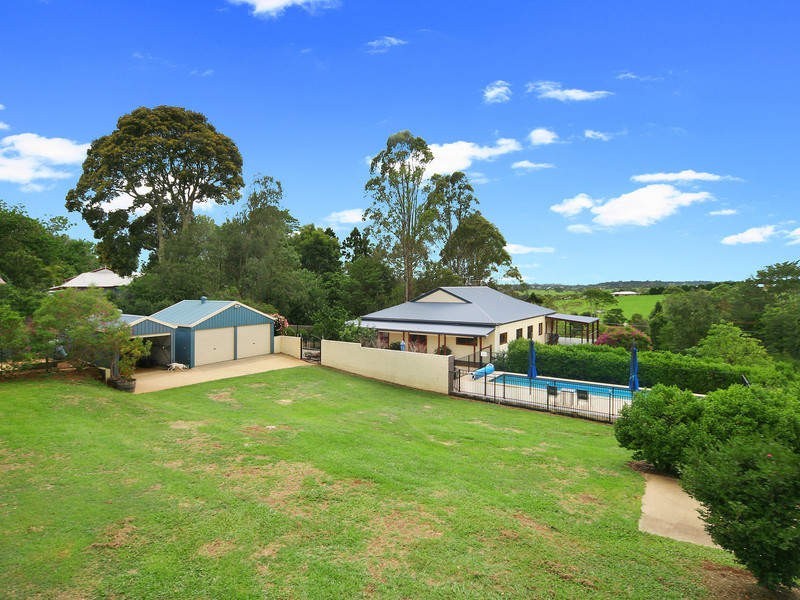 42 Treehaven Way, Maleny QLD 4552