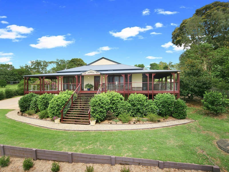 42 Treehaven Way, Maleny QLD 4552