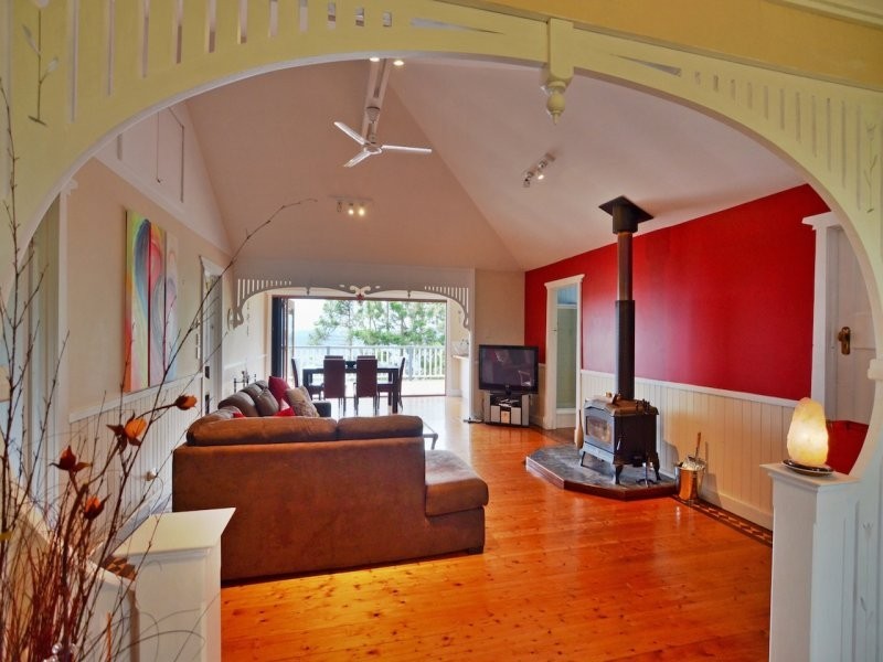 203 Schultz Road, Maleny QLD 4552