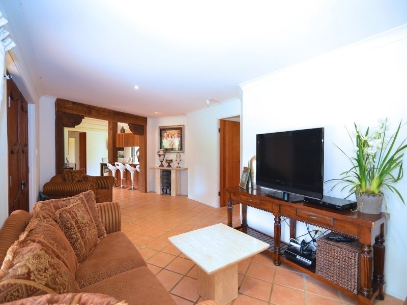 16 Bryce Lane, Maleny QLD 4552