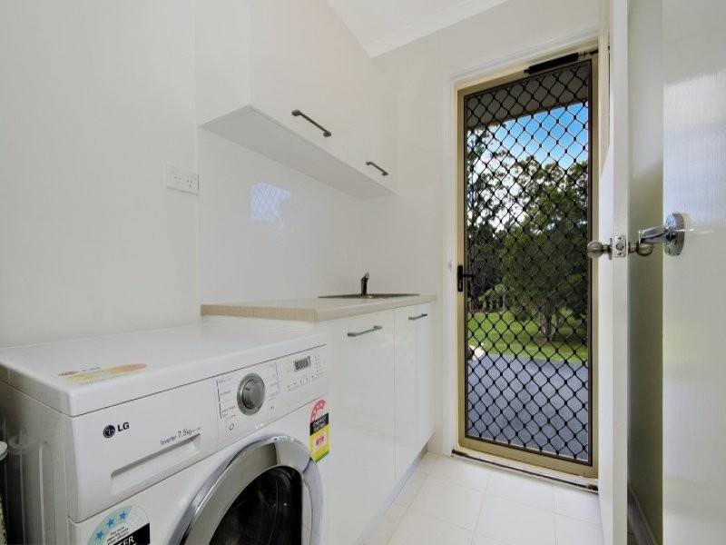 1 Hillfoot Lane, Montville QLD 4560